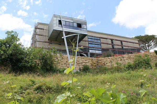 construction salle métallique avec vue panoramique Gironde